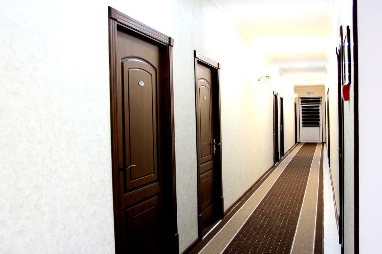 Hotel Aral Noukous Extérieur photo