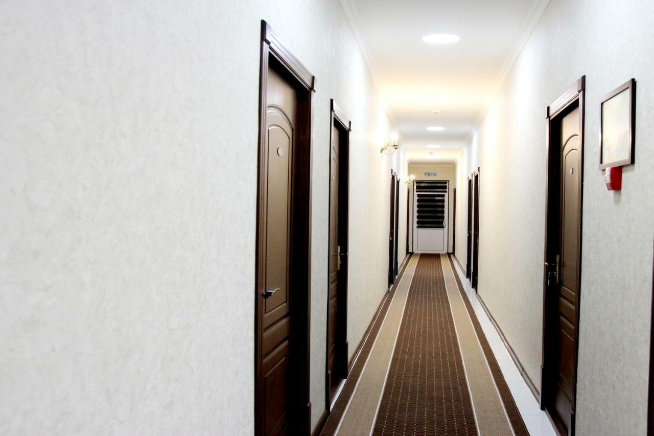 Hotel Aral Noukous Extérieur photo